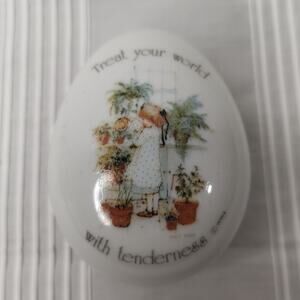 Holly Hobbie Trinket Box Porcelain Egg Shape Treat Your World with Tenderness